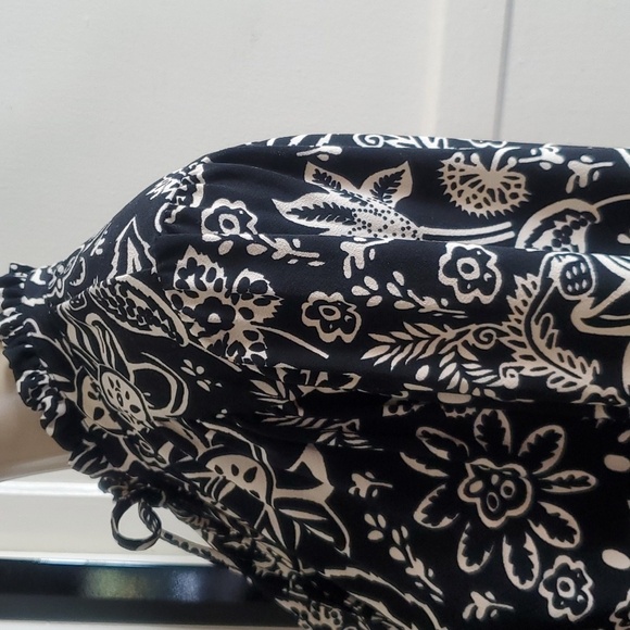 Adrianna Papell long sleeve tie V neck blouse size XL - Picture 6 of 11